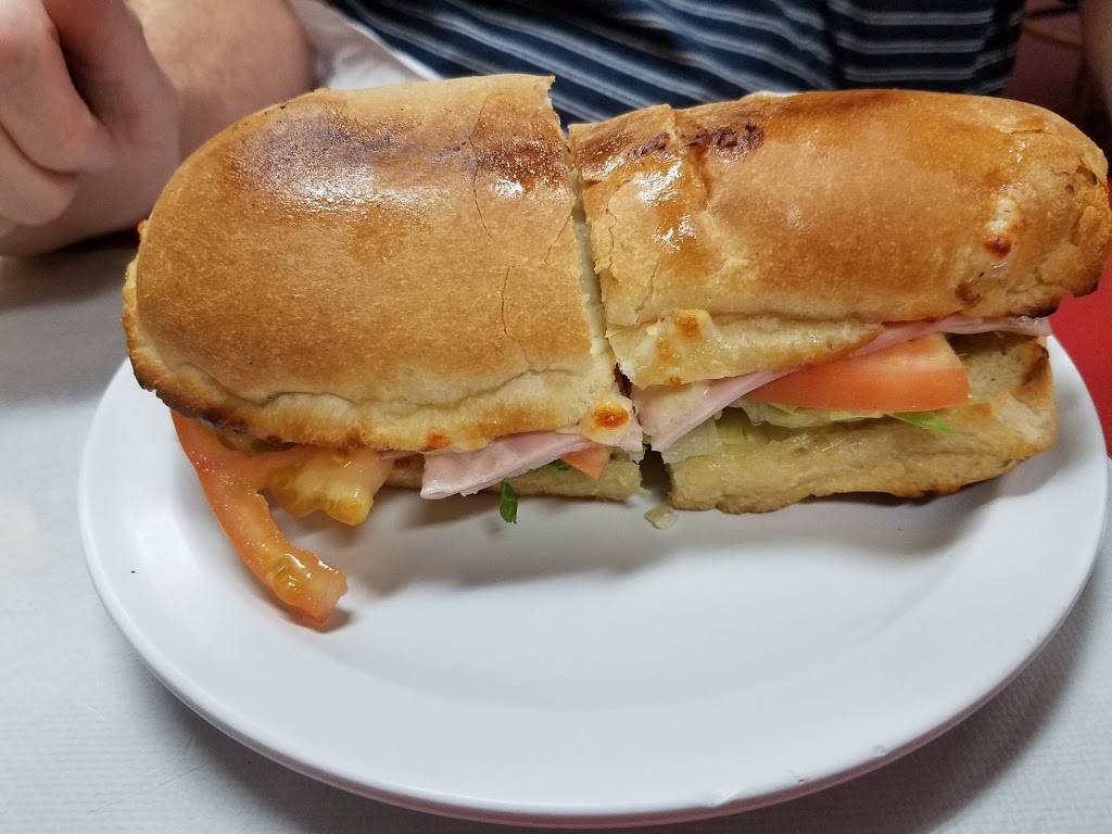 Rezzinis Pizzaria | restaurant | 3960 N Studebaker Rd, Long Beach, CA 90808, USA | 5624208989 OR +1 562-420-8989