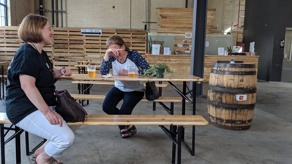 Turtle Swamp Beer Garden (Roslindale Substation) | restaurant | 4228 Washington St, Roslindale, MA 02131, USA | 6175220038 OR +1 617-522-0038