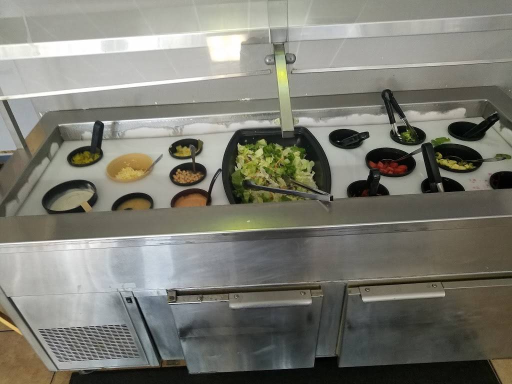 Tonys Pizza Lindsay | restaurant | 380 W Hermosa St, Lindsay, CA 93247, USA | 5595626000 OR +1 559-562-6000