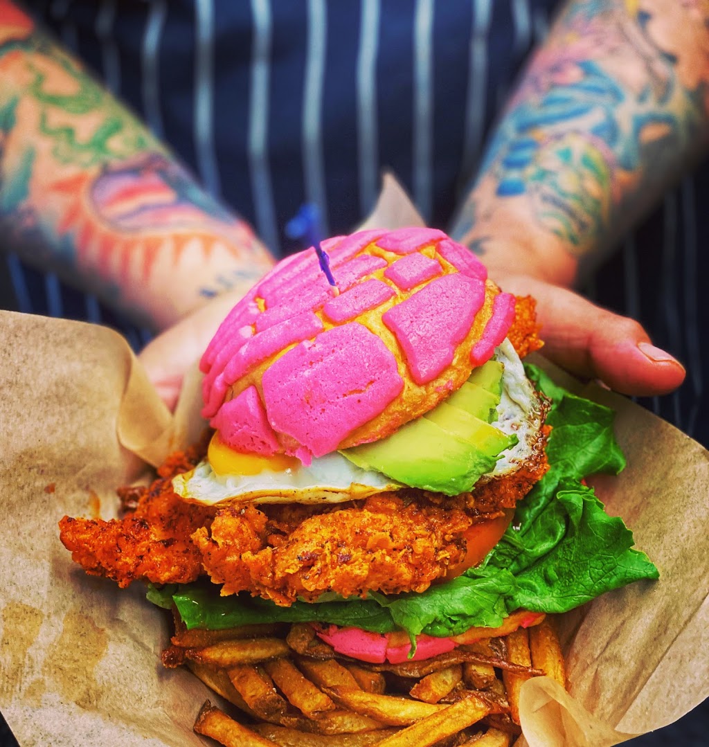 Petes Chicken Shack | restaurant | 21880 Babcock Rd, San Antonio, TX 78255, USA | 2104206444 OR +1 210-420-6444