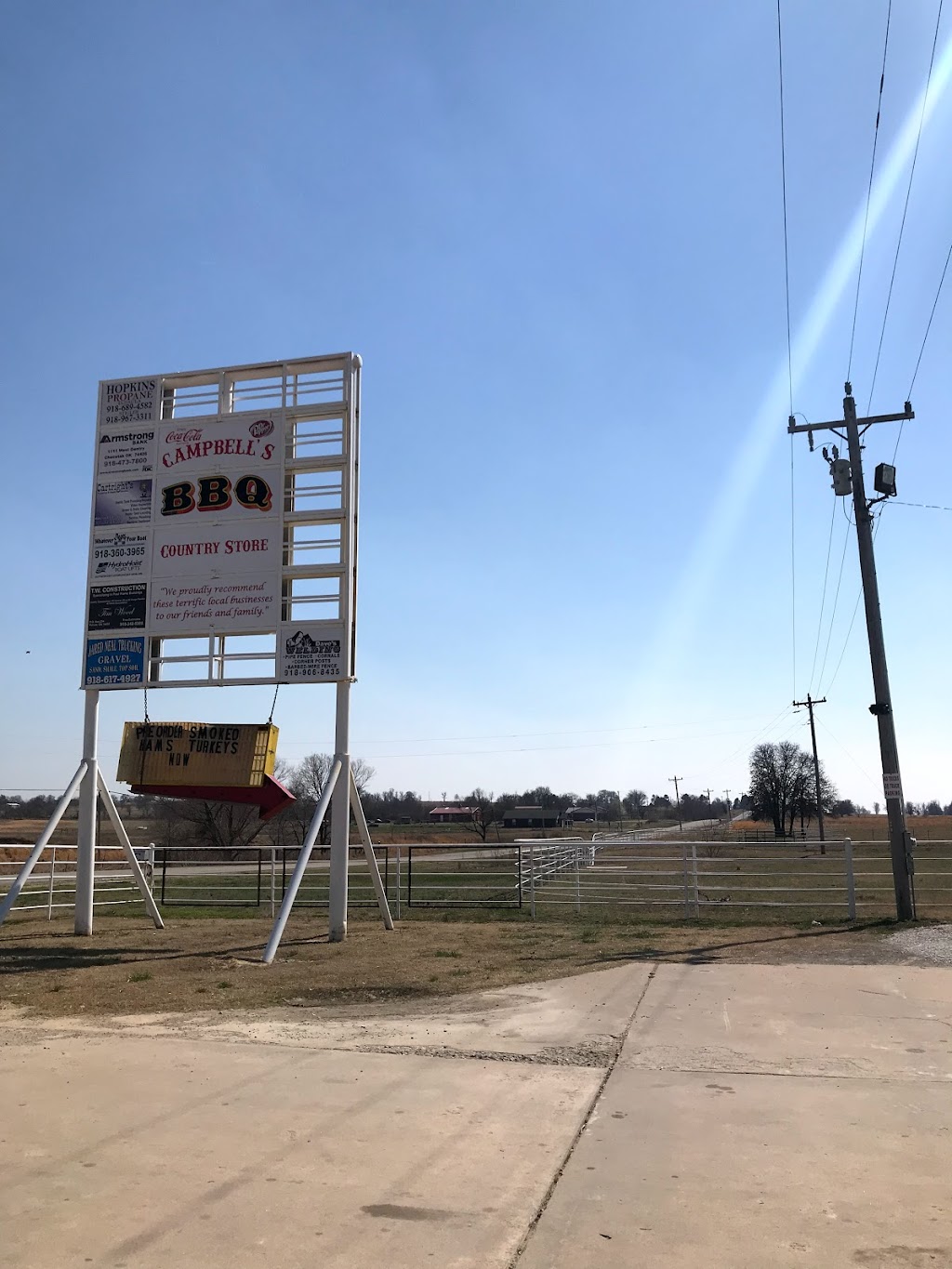 Campbell’s Country Store | restaurant | I-40, Checotah, OK 74426, USA | 9184736970 OR +1 918-473-6970