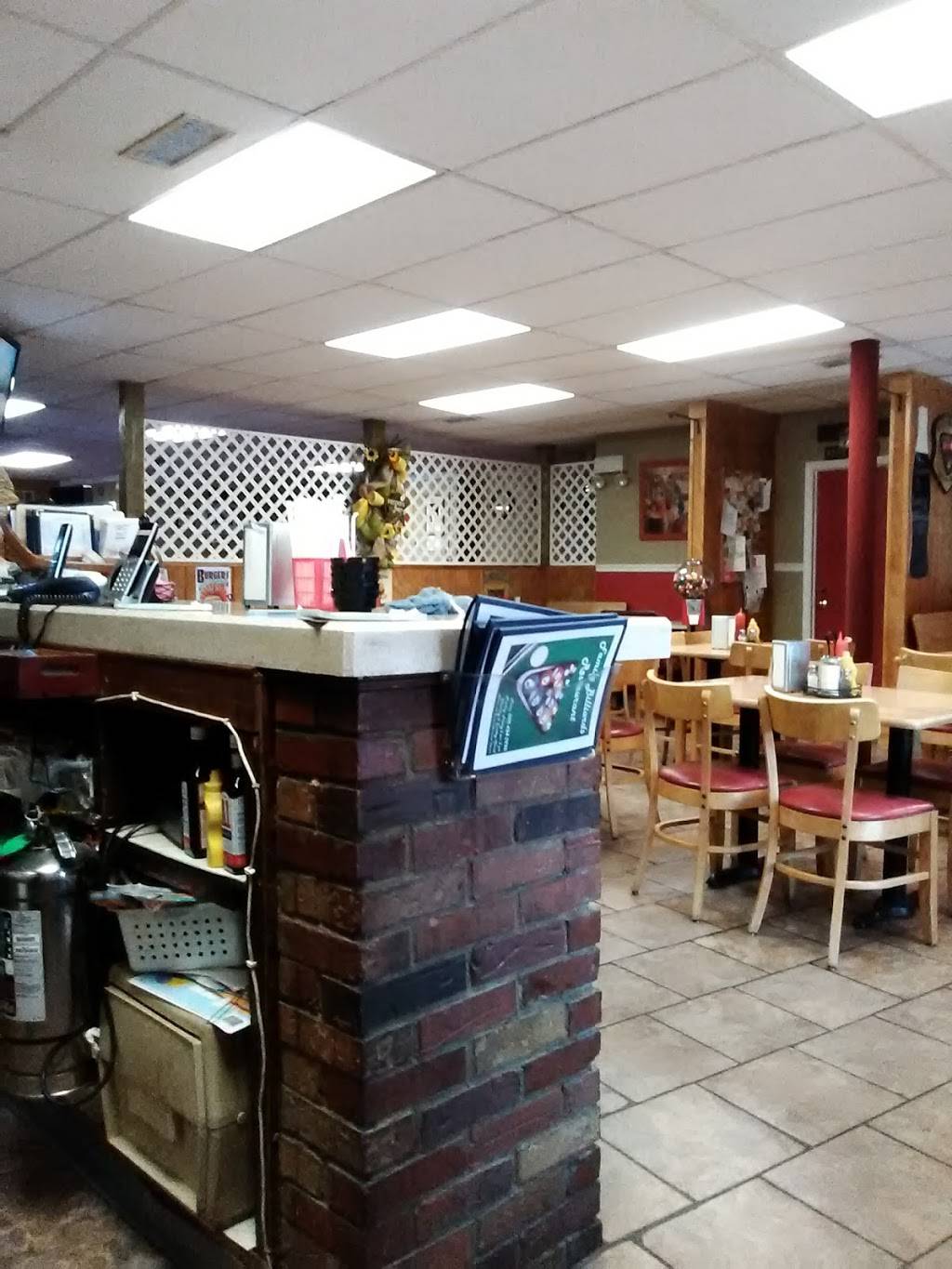 Family Billiards | restaurant | 133 N Madison St, Owenton, KY 40359, USA | 5024845996 OR +1 502-484-5996