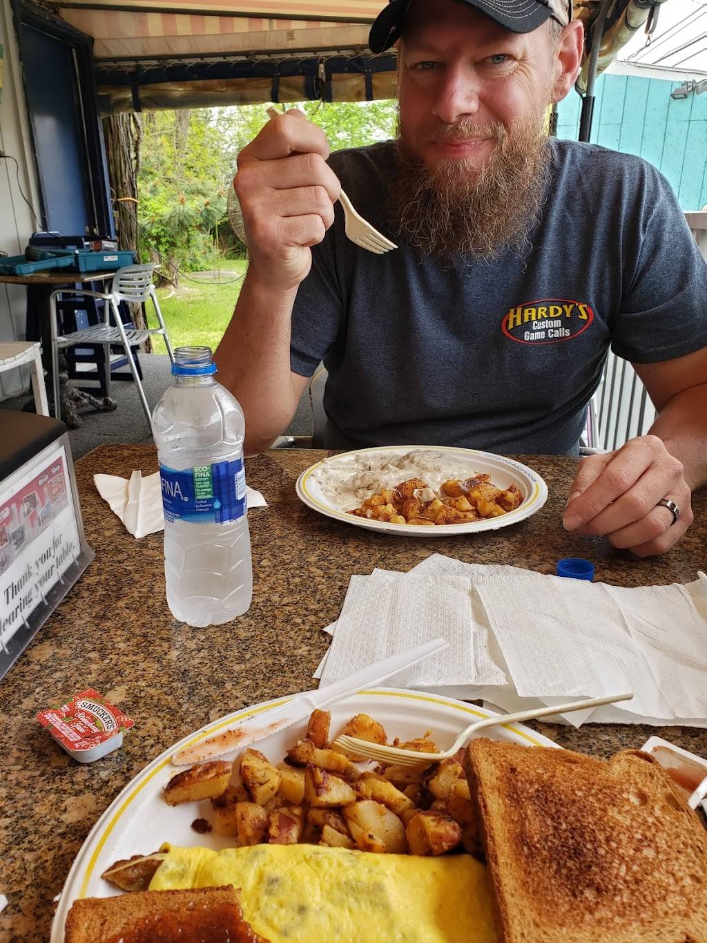 Sharkys Grill & BBQ | restaurant | 1508 Coastal Hwy, Dewey Beach, DE 19971, USA | 3025155114 OR +1 302-515-5114