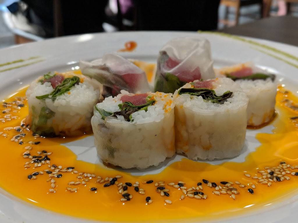 Samurai Blue Sushi and Sake Bar | restaurant | 13703 N Dale Mabry Hwy, Tampa, FL 33618, USA | 8132840309 OR +1 813-284-0309