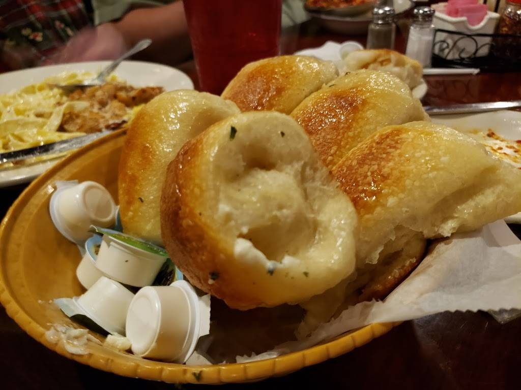 Bella Roma | restaurant | 1229 TX-332, Clute, TX 77531, USA | 9792667194 OR +1 979-266-7194