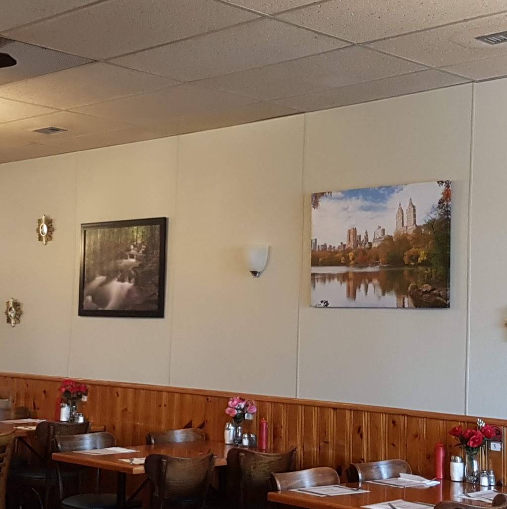 Nicks | restaurant | 107 Churchill Rd E, Prescott, ON K0E 1T0, Canada | 6139252882 OR +1 613-925-2882