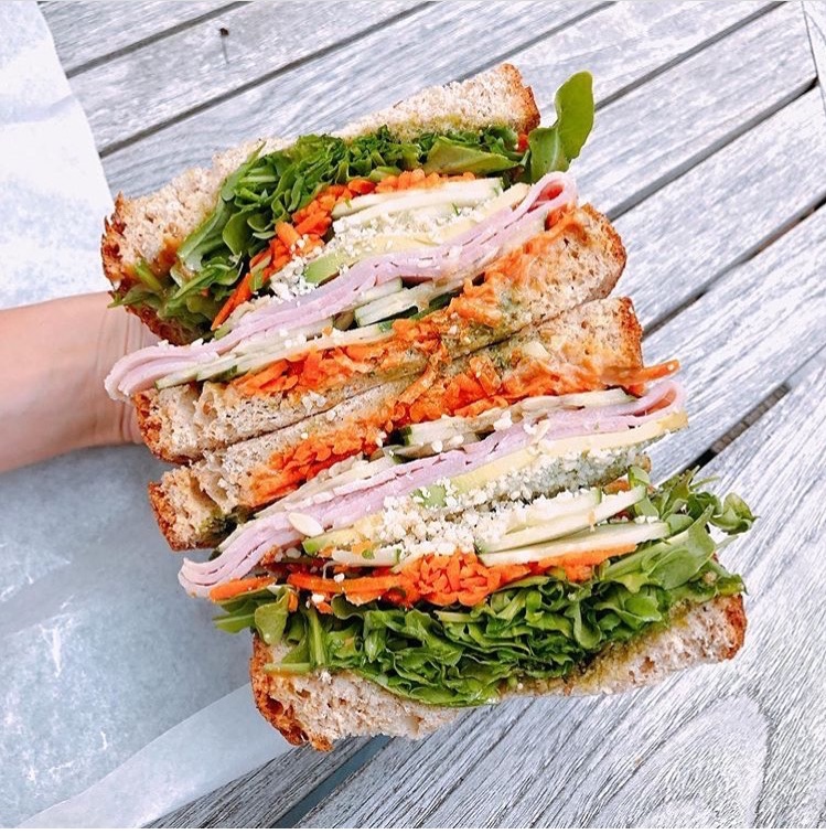 Fresh | restaurant | 5 Salem St, Nantucket, MA 02554, USA | 5088252100 OR +1 508-825-2100