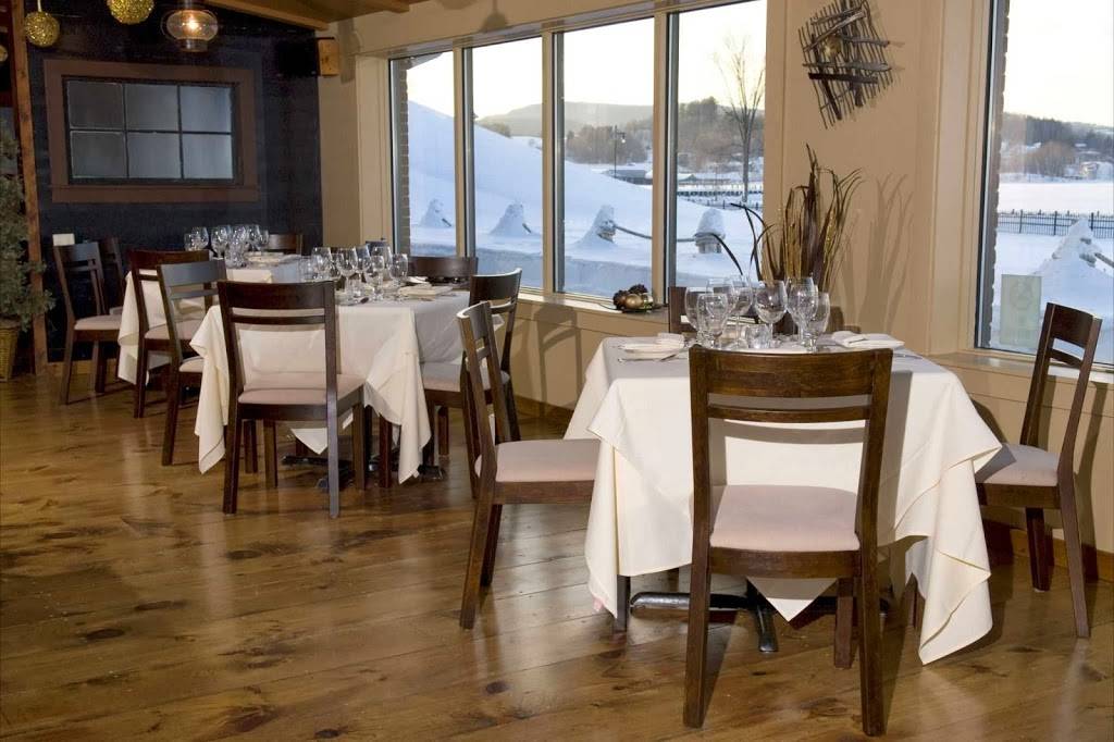 Le Belvedere | restaurant | 100 Main St, Newport, VT 05855, USA | 8024879147 OR +1 802-487-9147