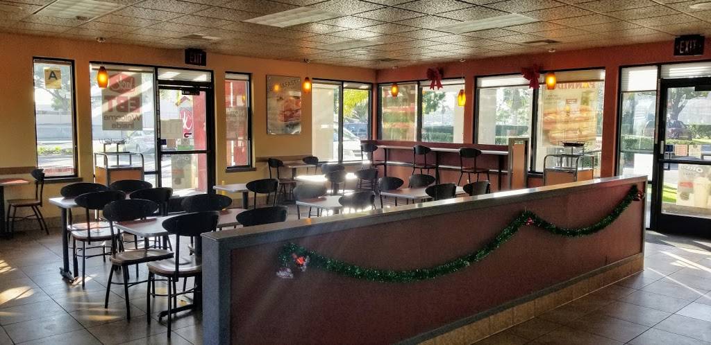 Jack in the Box | restaurant | 939 E Carson St, Carson, CA 90745, USA | 3105225696 OR +1 310-522-5696