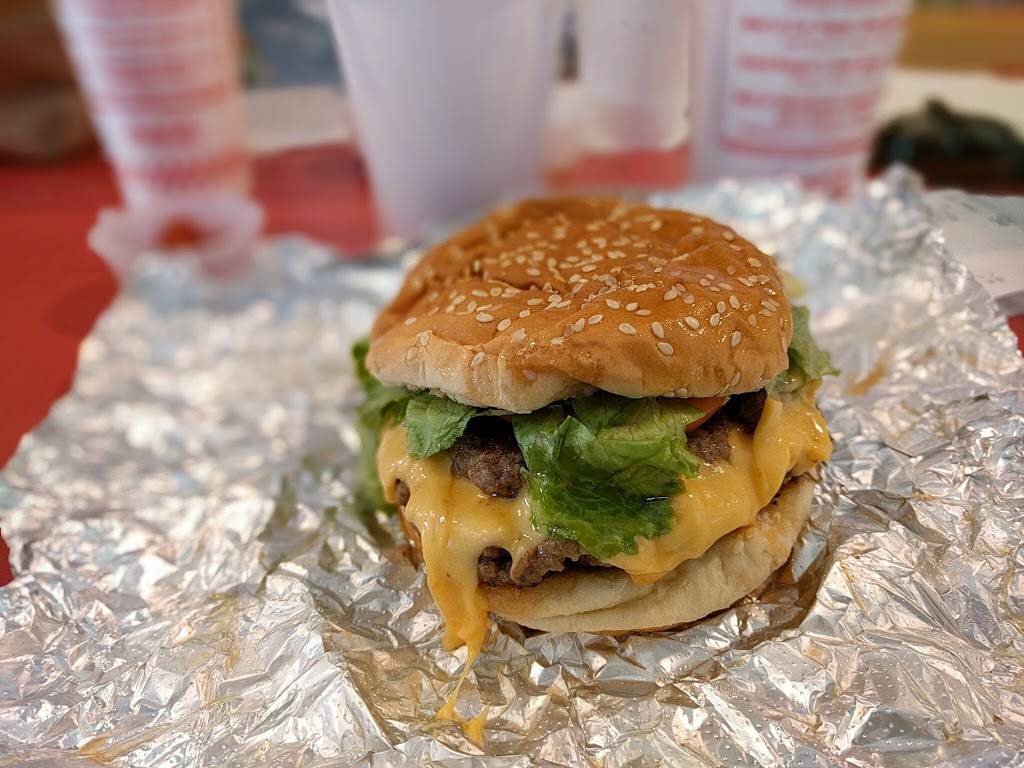 Five Guys | meal takeaway | 623 E Main St, Kent, OH 44240, USA | 3306736666 OR +1 330-673-6666