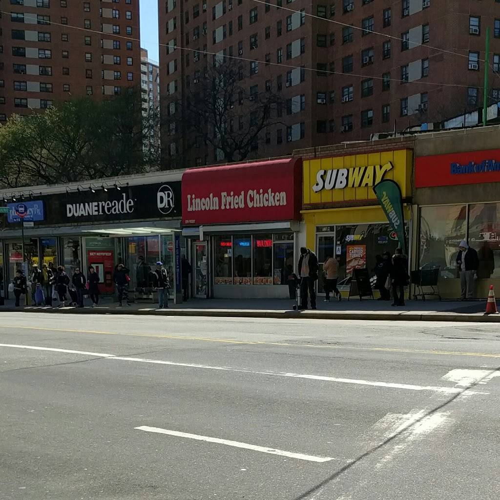 Lincoln Fried Chicken | meal takeaway | 576 W 125th St, New York, NY 10027, USA | 2126625489 OR +1 212-662-5489