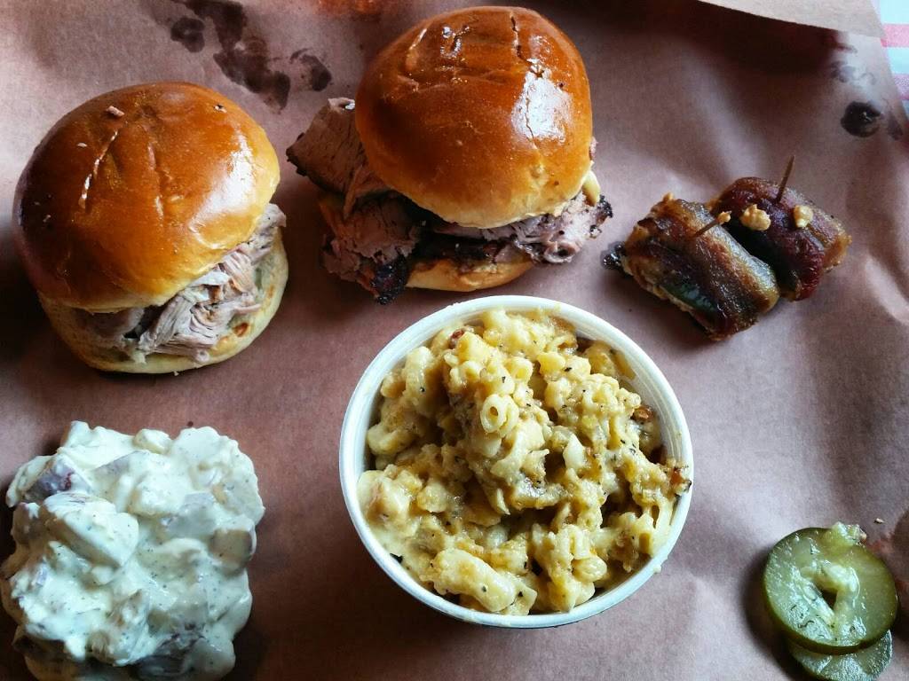 The Prized Pig | restaurant | 114 Lincolnway E, Mishawaka, IN 46544, USA | 5743875624 OR +1 574-387-5624