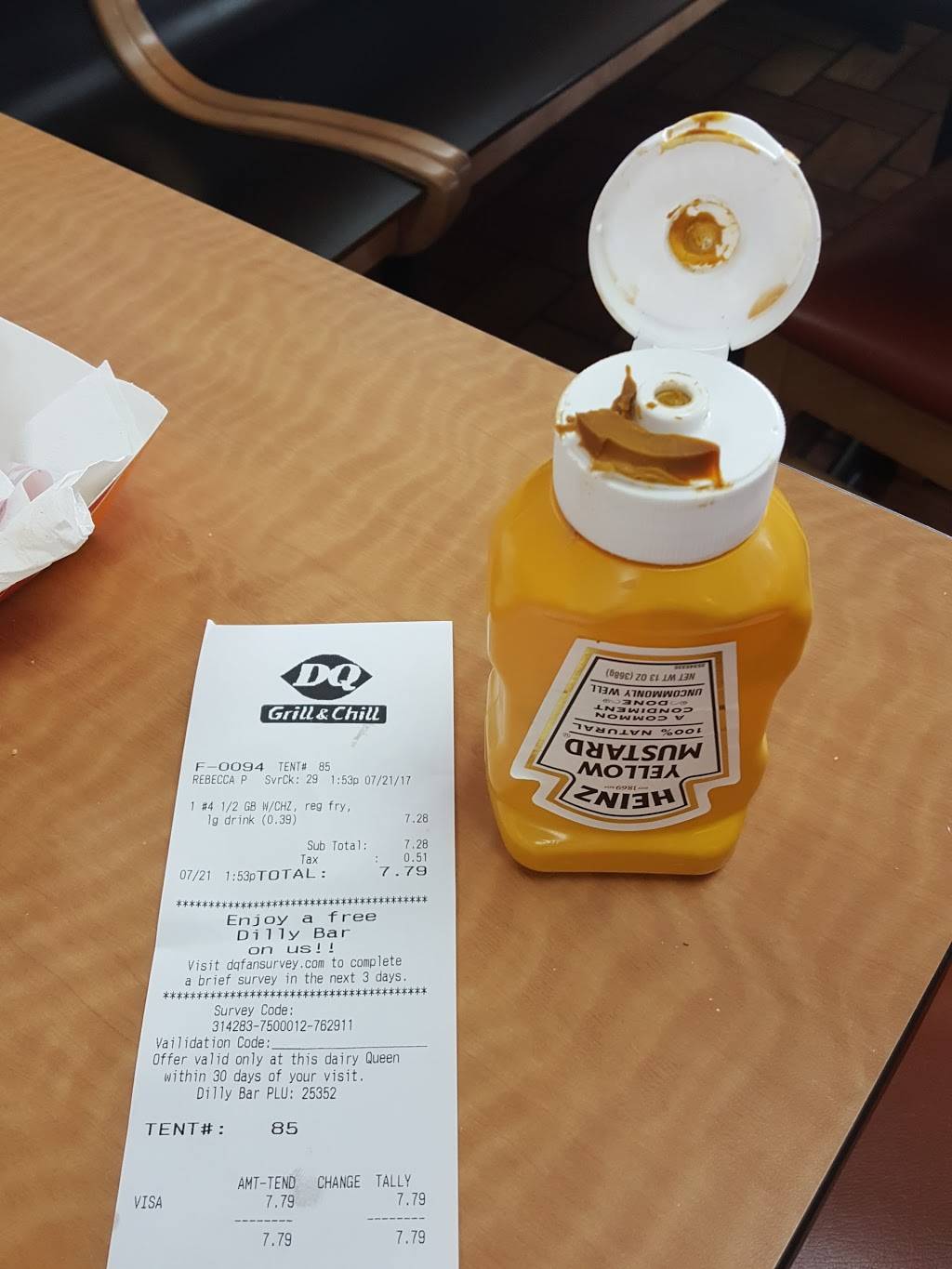 Dairy Queen Grill & Chill | restaurant | 1 Triangle Dr, Sellersburg, IN 47172, USA | 8122465221 OR +1 812-246-5221