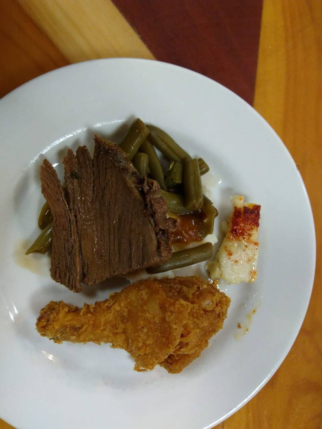 Mamas House Buffet | restaurant | 2608 N John B Dennis Hwy, Kingsport, TN 37660, USA | 4232475691 OR +1 423-247-5691