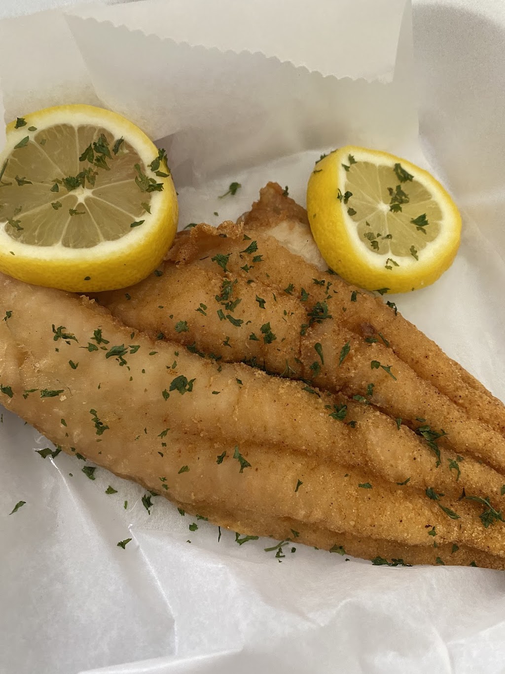 The Crab Stop of Leesburg | restaurant | 2535 W Main St, Leesburg, FL 34748, USA | 3524600097 OR +1 352-460-0097