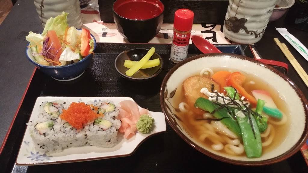 Yumi Japanese Restaurant | restaurant | 2384 Bloor St W, Toronto, ON M6S 1P5, Canada | 4167663293 OR +1 416-766-3293