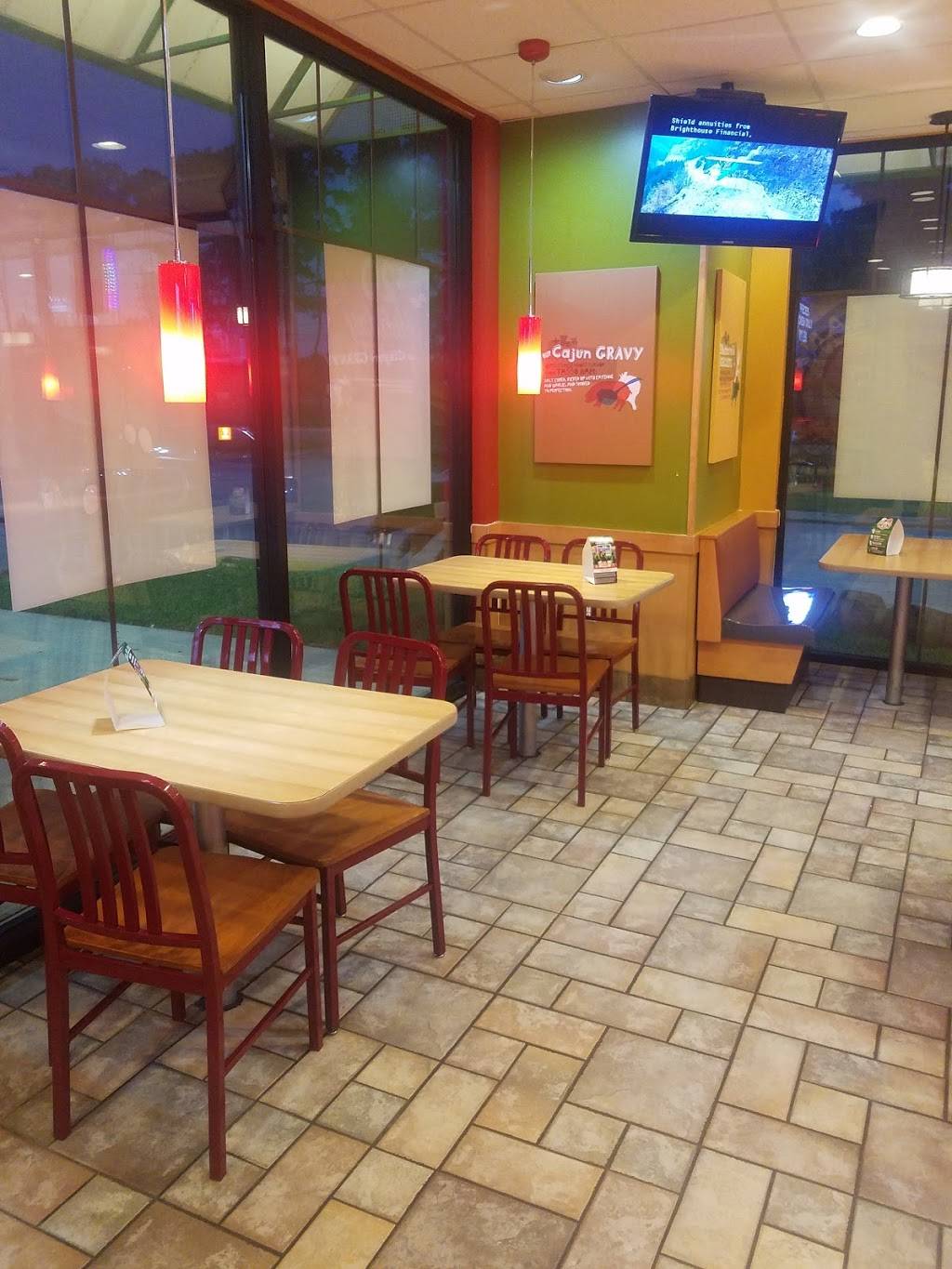 Popeyes Louisiana Kitchen | restaurant | 15125 Wallisville Rd, Houston, TX 77049, USA | 2814547440 OR +1 281-454-7440