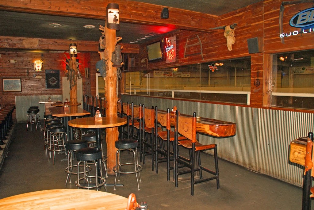 Lucky J Steakhouse & Arena | restaurant | 11664 Fir Rd, Carthage, MO 64836, USA | 4173582370 OR +1 417-358-2370