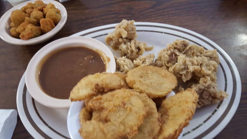 Famous Amos | restaurant | 11565 Main St N, Jacksonville, FL 32218, USA | 9045248394 OR +1 904-524-8394