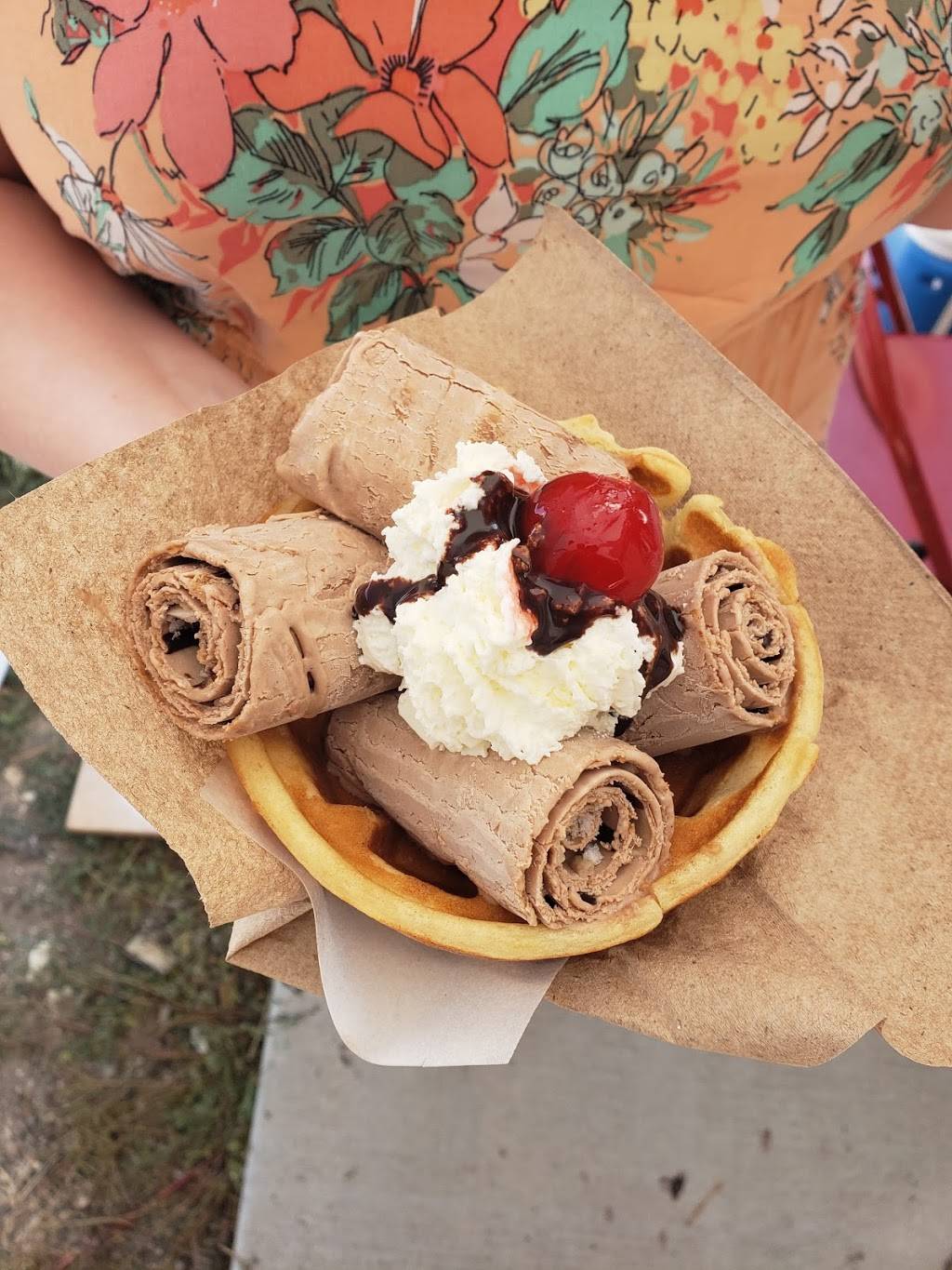 Ernies See Me Rollin LLC | restaurant | 3309 W West State Highway 29, Georgetown, TX 78628, USA | 5125145546 OR +1 512-514-5546