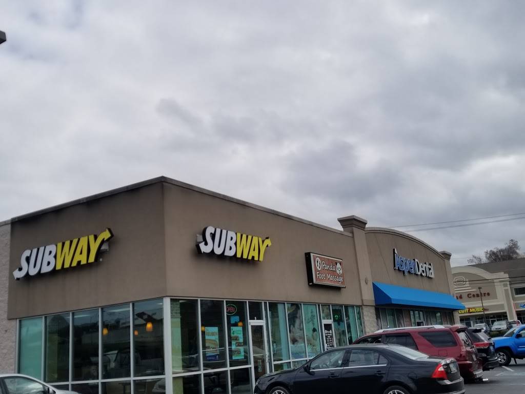 Subway | restaurant | 520 W Oakland Ave, Johnson City, TN 37604, USA | 4236100700 OR +1 423-610-0700