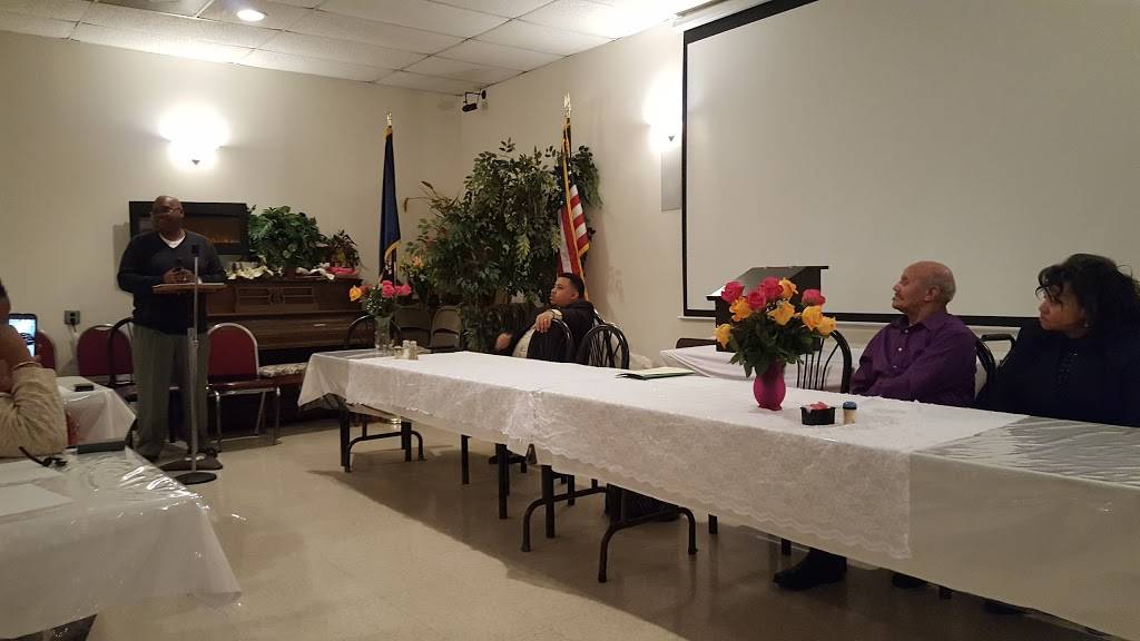 C & Es Restaurant | restaurant | 2201 W Gretna Rd, Gretna, VA 24557, USA | 4346561029 OR +1 434-656-1029