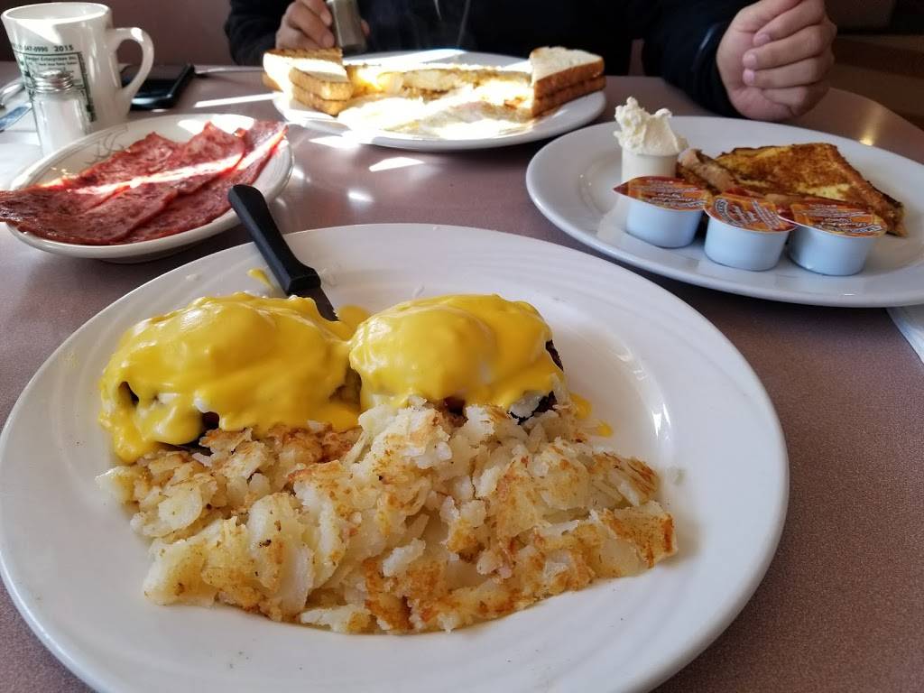 Dallas Diner | restaurant | 7025 Bristol Pike, Levittown, PA 19057, USA | 2155470990 OR +1 215-547-0990