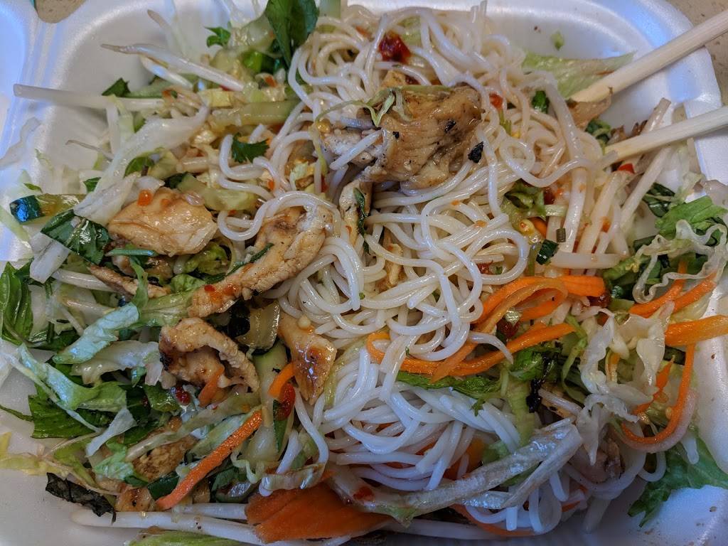 Phở Bình Minh | restaurant | 4141 N 35th Ave, Phoenix, AZ 85017, USA | 6023588255 OR +1 602-358-8255