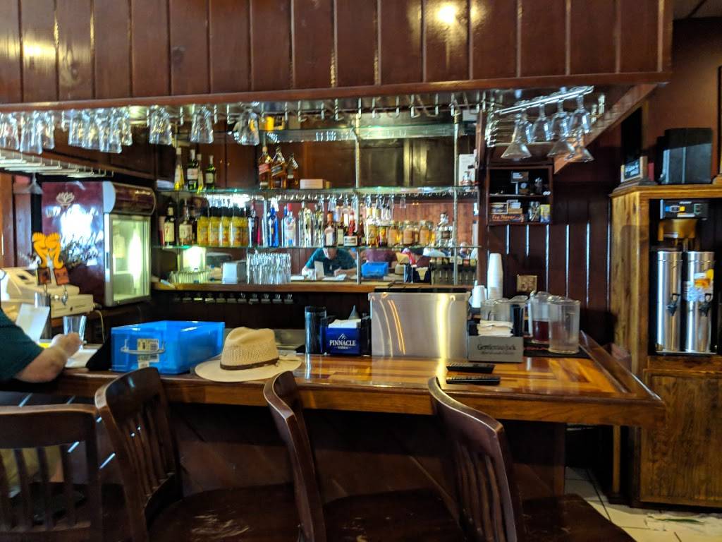 Wild Magnolia | restaurant | 730 E Church St #7a, Martinsville, VA 24112, USA | 2766666666 OR +1 276-666-6666