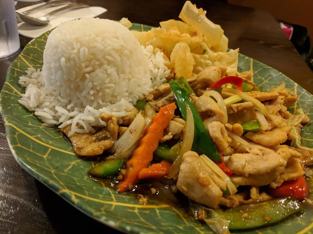 Thai Kitchen and Noodles | restaurant | 2461 Stoneridge Mall, Pleasanton, CA 94588, USA | 9258478888 OR +1 925-847-8888