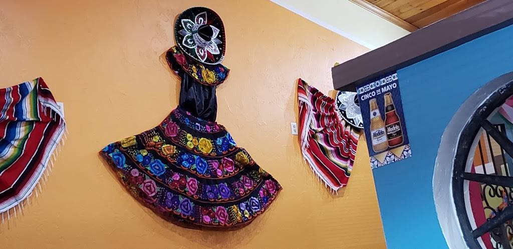 La Cabana Mexican Cuisine | restaurant | 1553 Marinette Ave, Marinette, WI 54143, USA | 7153305903 OR +1 715-330-5903