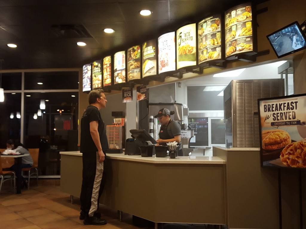 Taco Bell | meal takeaway | 1075 N Tustin Ave, Anaheim, CA 92807, USA | 7146325616 OR +1 714-632-5616