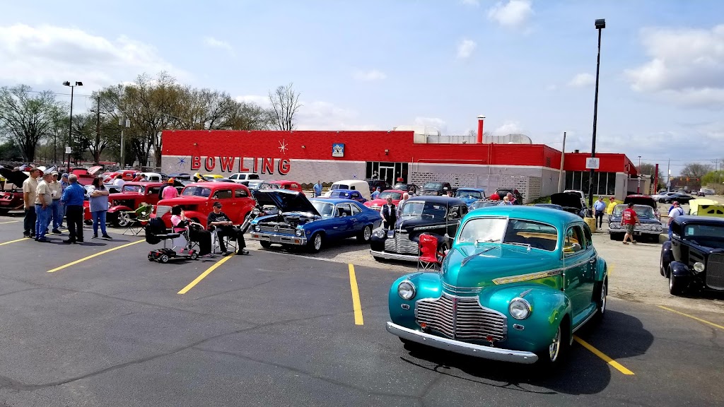 AMF Arc Lanes | restaurant | 4901 Monroe Ave, Evansville, IN 47715, USA | 8124763003 OR +1 812-476-3003