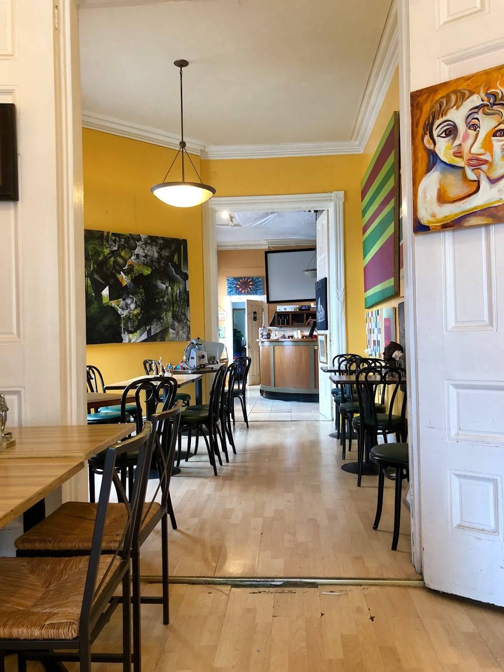 Station North Arts Cafe Gallery | restaurant | 131 W North Ave, Baltimore, MD 21201, USA | 4106850039 OR +1 410-685-0039