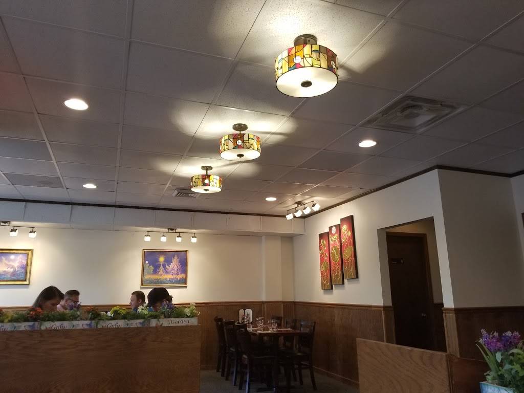 Brown Sugar Thai Cuisine | restaurant | 20130 Center Ridge Rd, Rocky River, OH 44116, USA | 4403314110 OR +1 440-331-4110