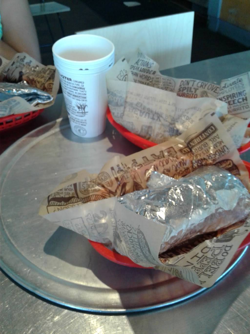 Chipotle Mexican Grill | restaurant | 3725 Paxton Ave, Cincinnati, OH 45209, USA | 5136313800 OR +1 513-631-3800