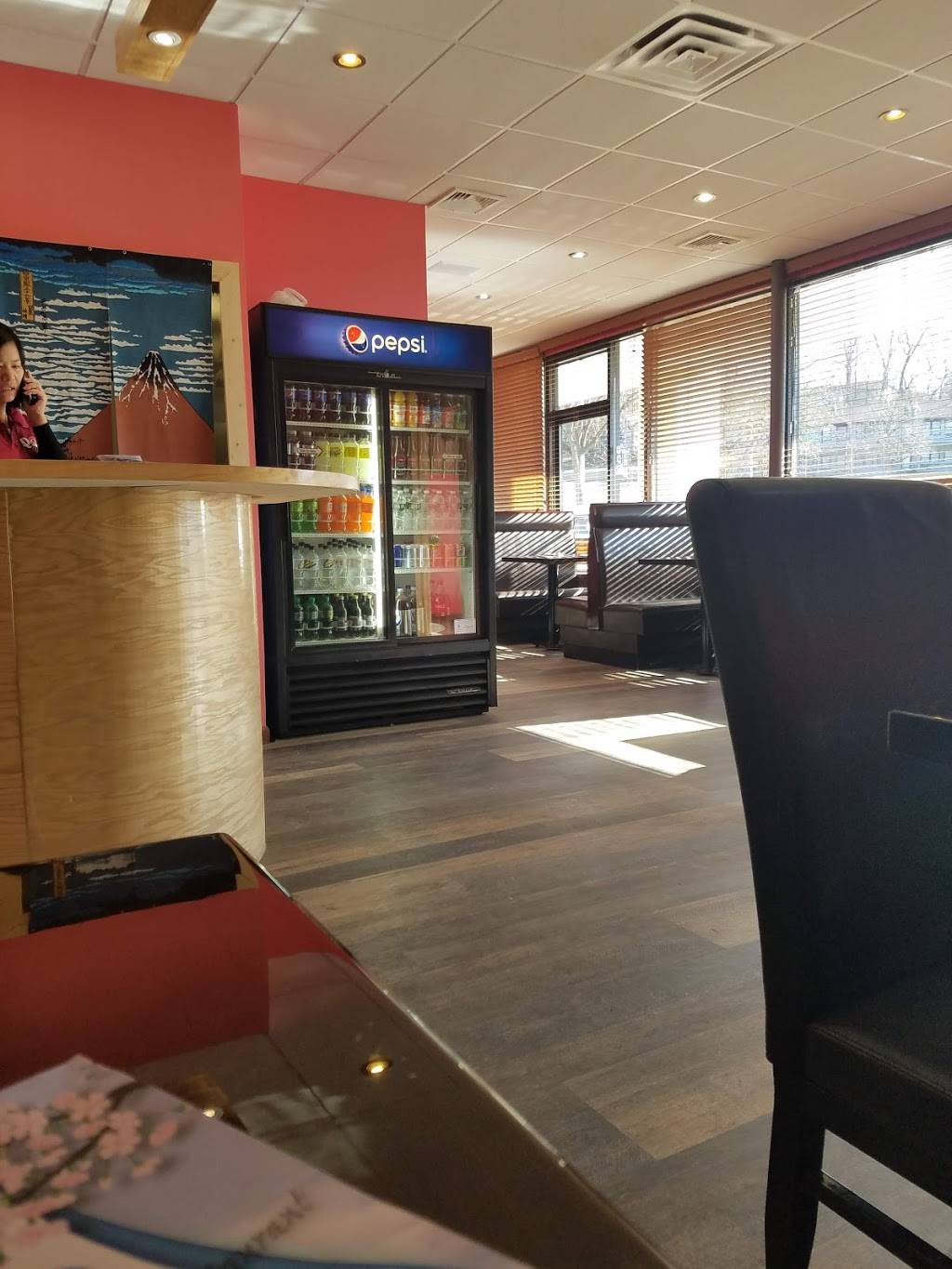 QQ Asian Restaurant | restaurant | 1020 Wolcott Ave, Beacon, NY 12508, USA | 8458381082 OR +1 845-838-1082