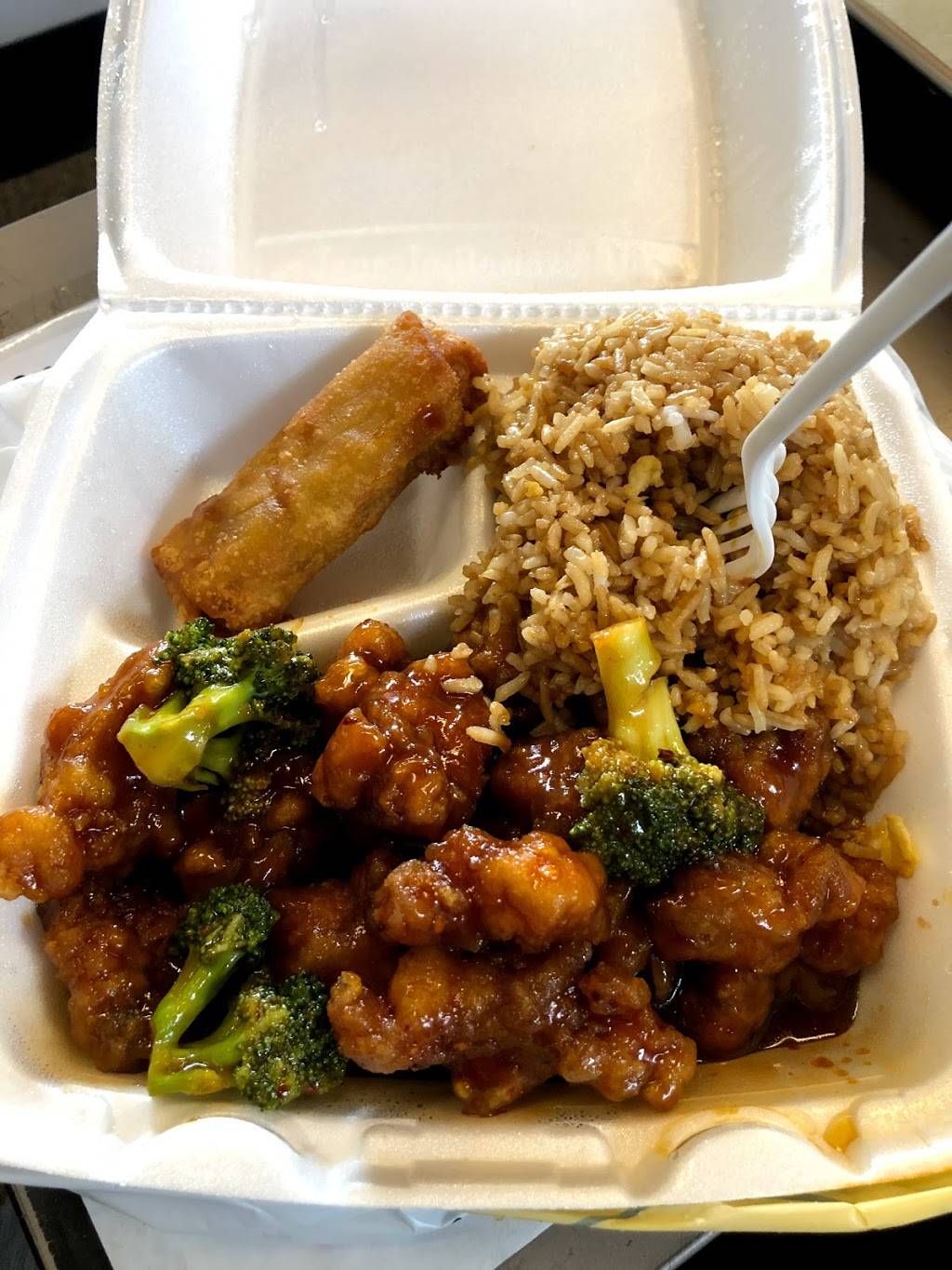 China House | restaurant | 602 N Front St, Spooner, WI 54801, USA | 7156358585 OR +1 715-635-8585