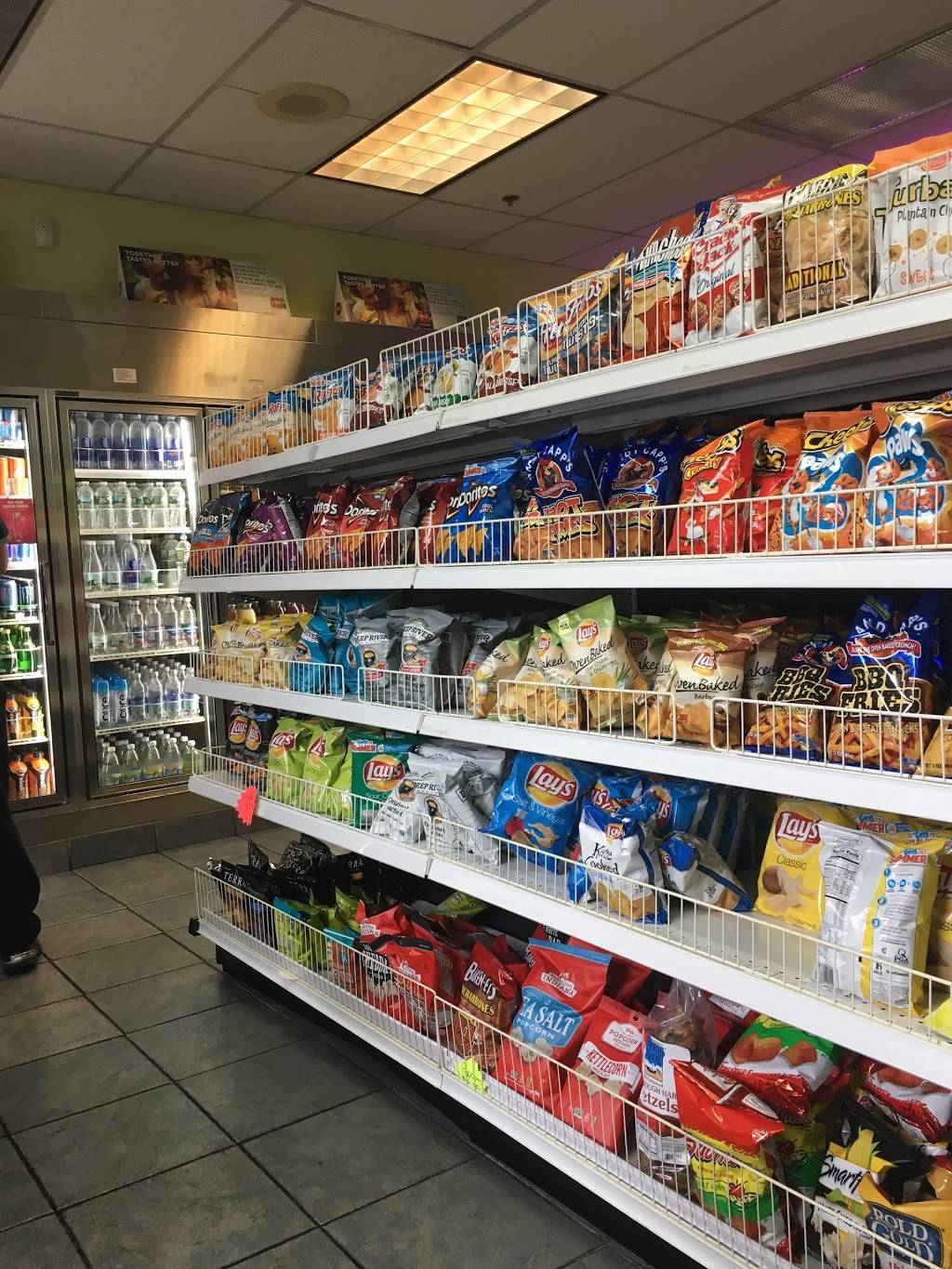 Wedged In Deli & Catering | meal takeaway | 605 Old White Plains Rd, Tarrytown, NY 10591, USA | 9143664212 OR +1 914-366-4212