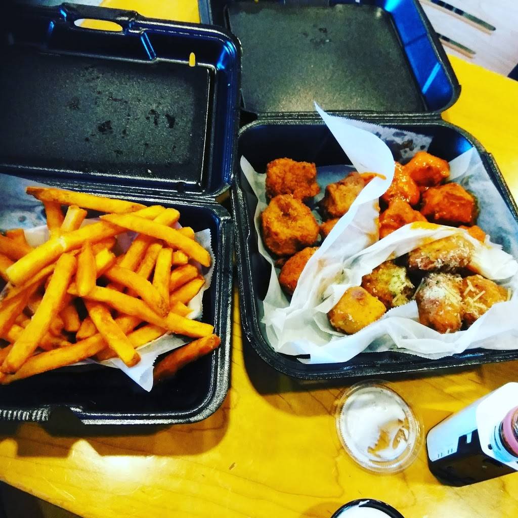 Fire Wings Manteca | restaurant | 1446 Hulsey Way, Manteca, CA 95336, USA | 2096653192 OR +1 209-665-3192