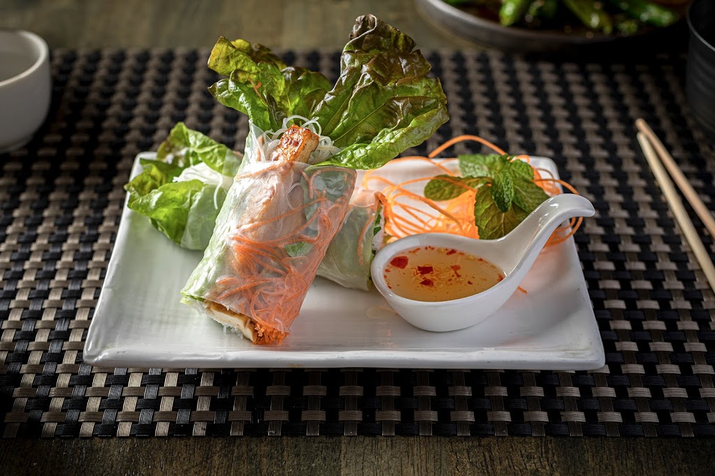 IM Vegan Restaurant | restaurant | 2907 N Lincoln Ave, Chicago, IL 60657, USA | 7739048905 OR +1 773-904-8905