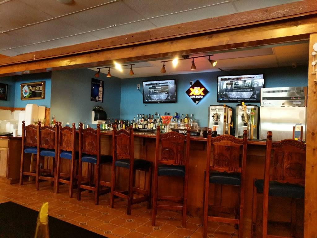 Casa del Mar Mexican Restaurant bar | restaurant | 3725 S Cleveland Massillon Rd, Barberton, OH 44203, USA | 3308256000 OR +1 330-825-6000