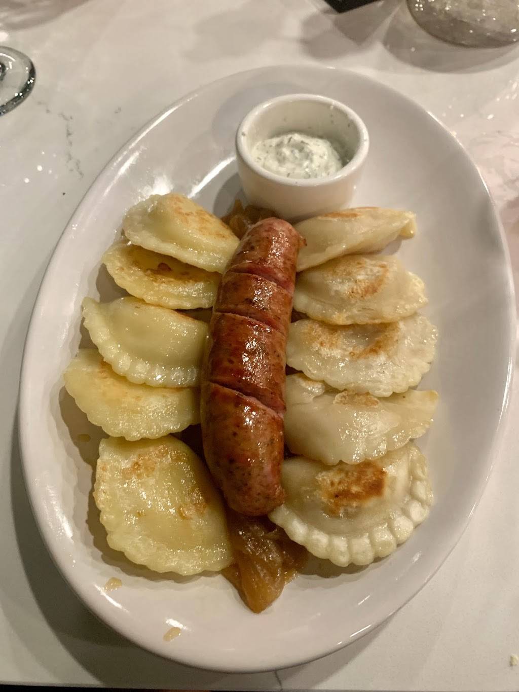 Sto Lat Bar | restaurant | 4475 Transit Rd Suite 108, Buffalo, NY 14221, USA | 7162760683 OR +1 716-276-0683