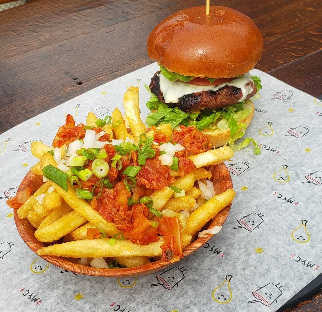 Mad for Chicken Bayside | restaurant | 39-02 Bell Blvd, Queens, NY 11361, USA | 7182242119 OR +1 718-224-2119