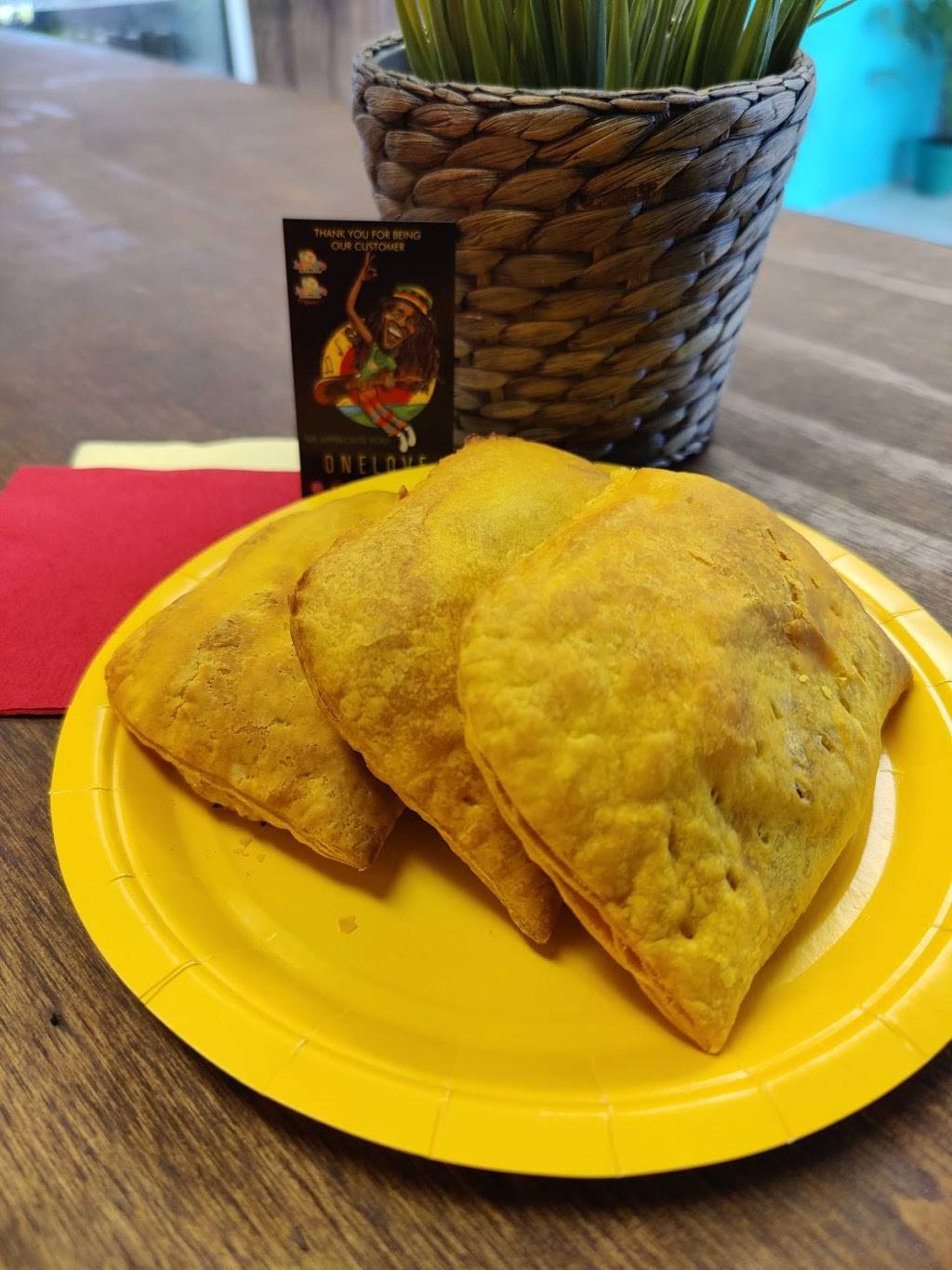 JamaFo Jamaican Food Xpress | meal takeaway | 22213 Sherman Way, Canoga Park, CA 91303, USA | 7472012122 OR +1 747-201-2122