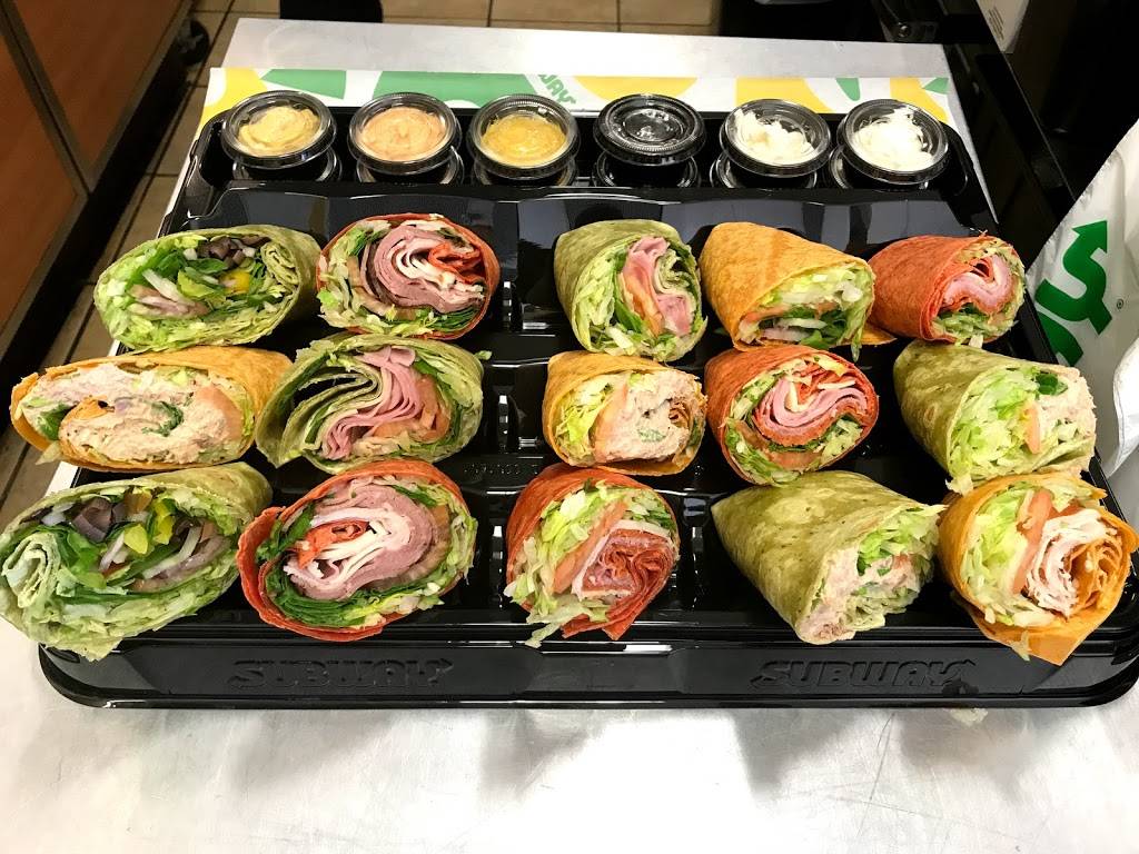Subway | meal takeaway | 749 Mineral Spring Ave, Pawtucket, RI 02860, USA | 4017257919 OR +1 401-725-7919