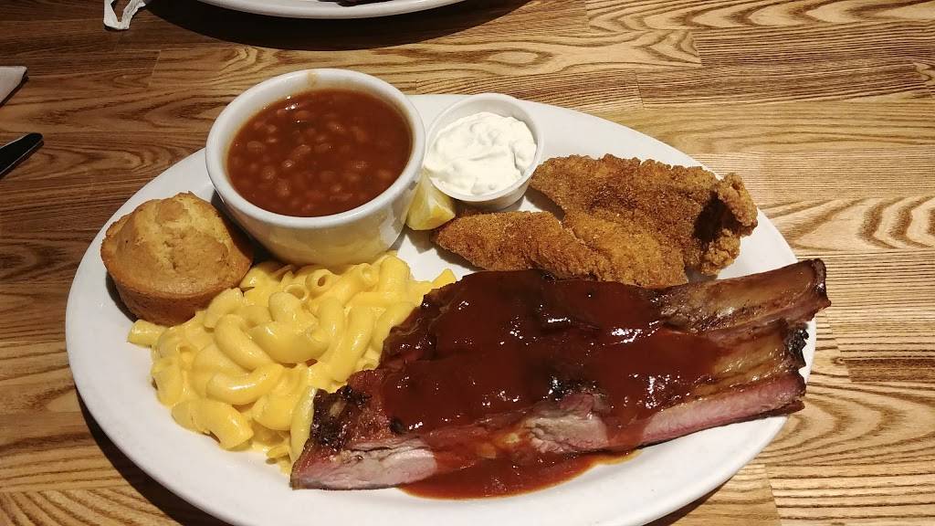 Sandra Dees | Bar-B-Que & Seafood | restaurant | 601 15th St, Sacramento, CA 95814, USA | 9164486375 OR +1 916-448-6375