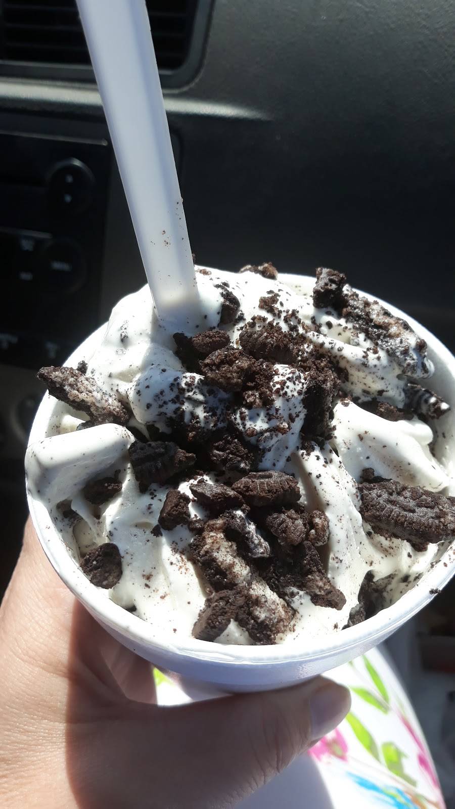 The Burger Joint | restaurant | 428 High St, Delano, CA 93215, USA | 6617219900 OR +1 661-721-9900