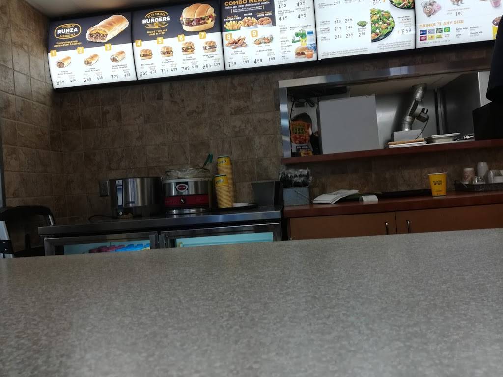 Runza Restaurant | restaurant | 8920 Fort St, Omaha, NE 68134, USA | 4025716483 OR +1 402-571-6483