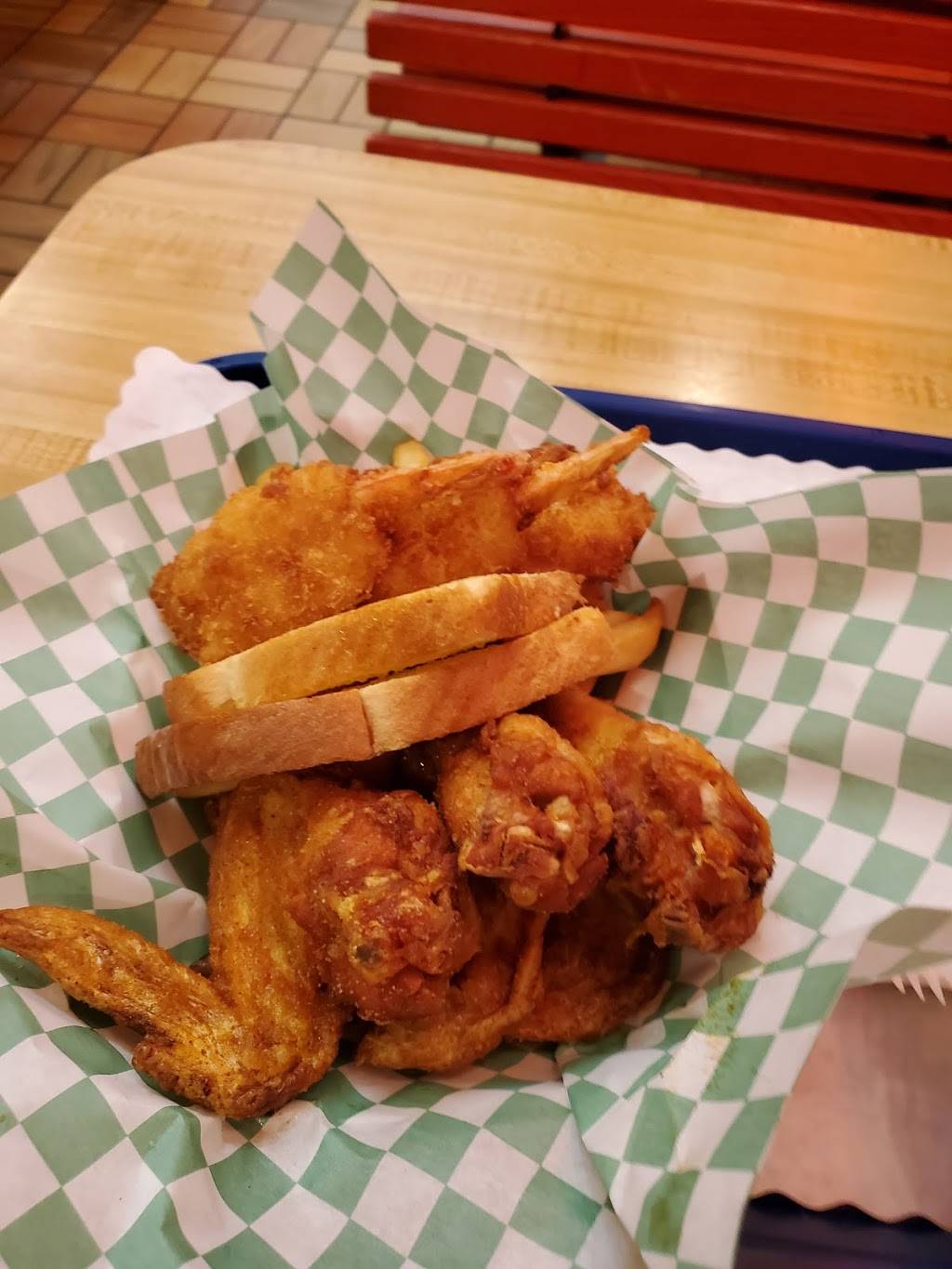 Wing Joint | restaurant | 10603 University Ave NE, Blaine, MN 55434, USA | 7637553735 OR +1 763-755-3735